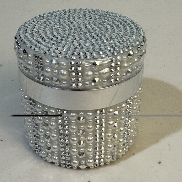 PRAI Other - PRAI Beauty Ageless Throat & Décolletage Creme Rhinestone & Pearl 3.4oz Sealed